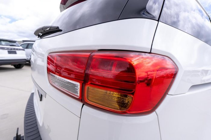 2015 Kia Carnival SLi