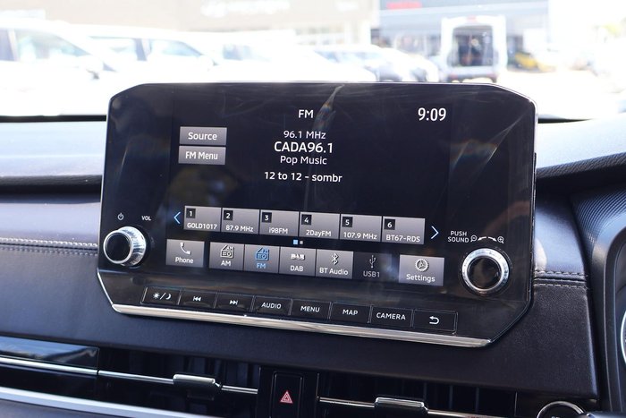 2023 Mitsubishi Outlander ES