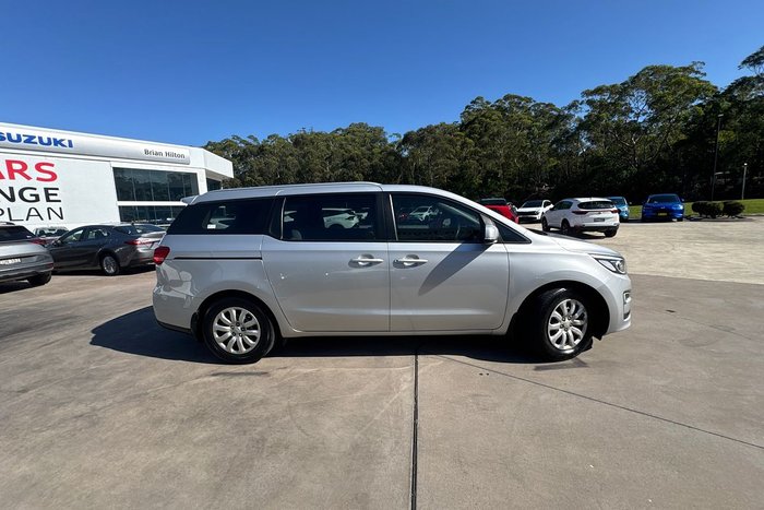 2020 Kia Carnival S
