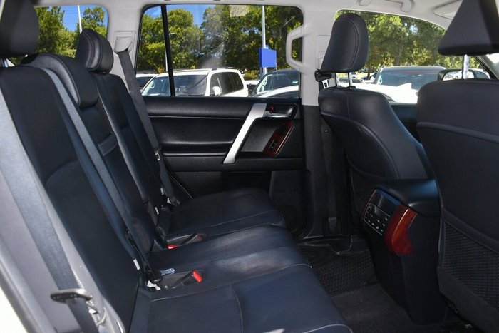 2017 Toyota Landcruiser Prado VX