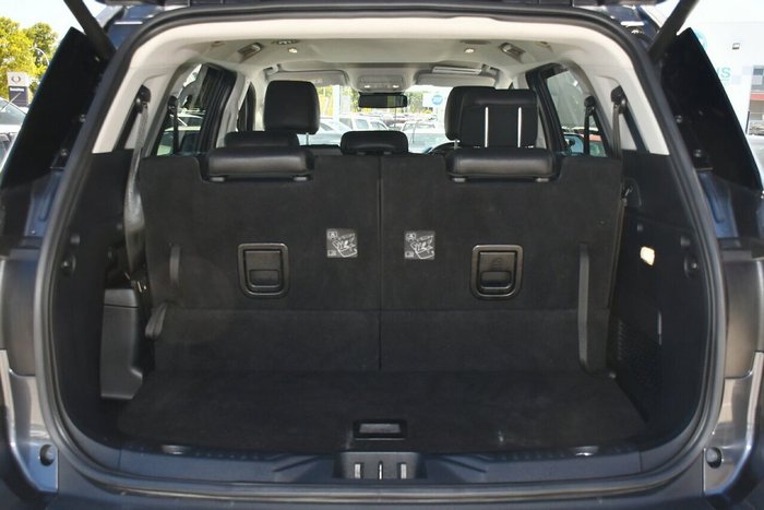 2022 Ford Everest Trend