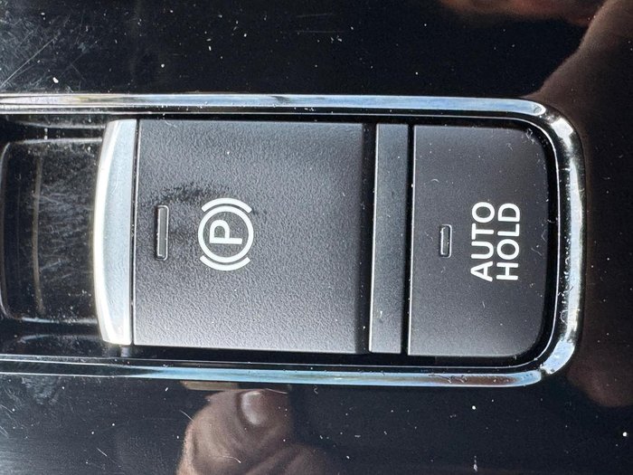 2021 Mitsubishi Outlander Exceed Tourer ZM MY22 AWD White Diamond with Black Mica Roof