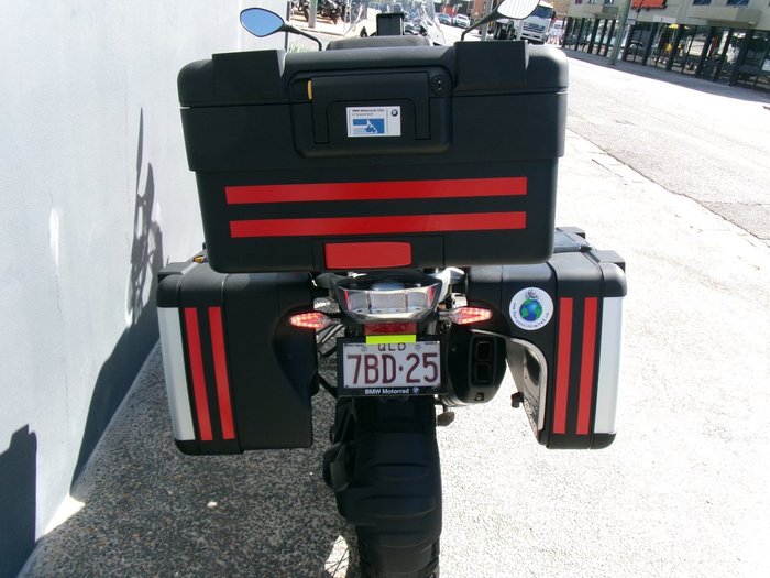 2021 BMW Motorrad R 1250 GS Light white. (13-11)