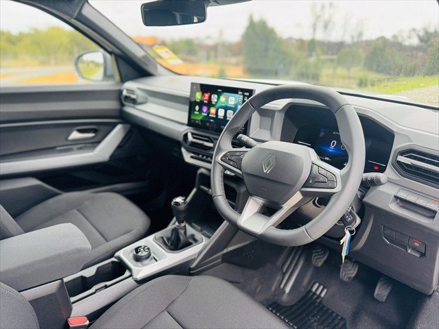 2025 Renault Duster Evolution