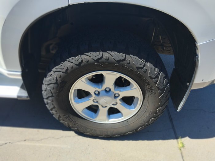 2017 Isuzu MU-X LS-M