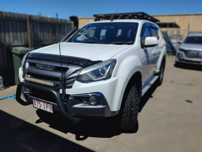 2017 Isuzu MU-X LS-M