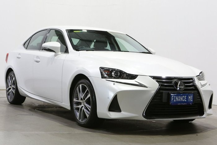 2019 Lexus IS