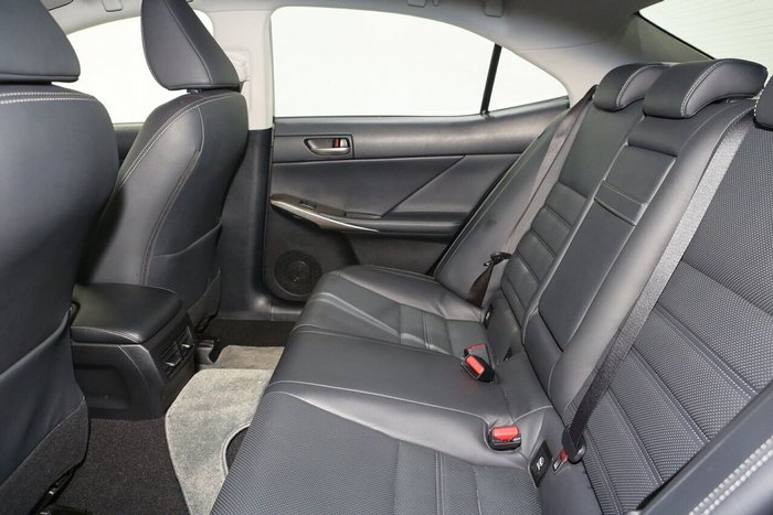 2019 Lexus IS IS300 Luxury