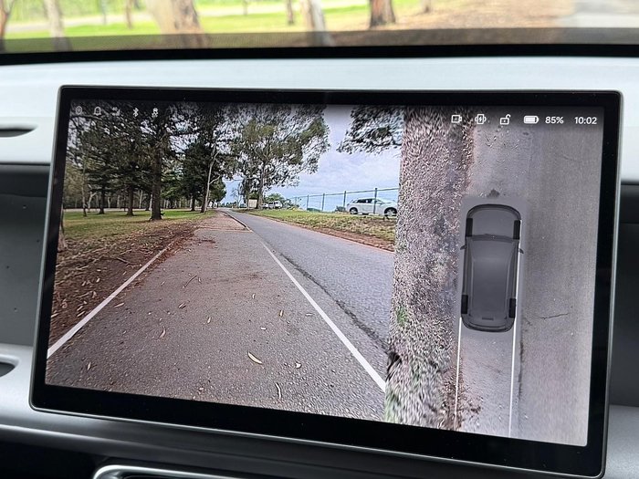 2025 Leapmotor B10 Design LR