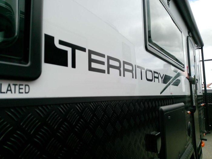 2025 Supreme 2000_R_K2e1_T Territory 2000