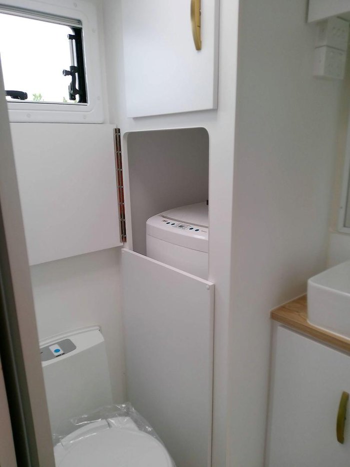 2025 Supreme 2000_R_K2e1_T Territory 2000