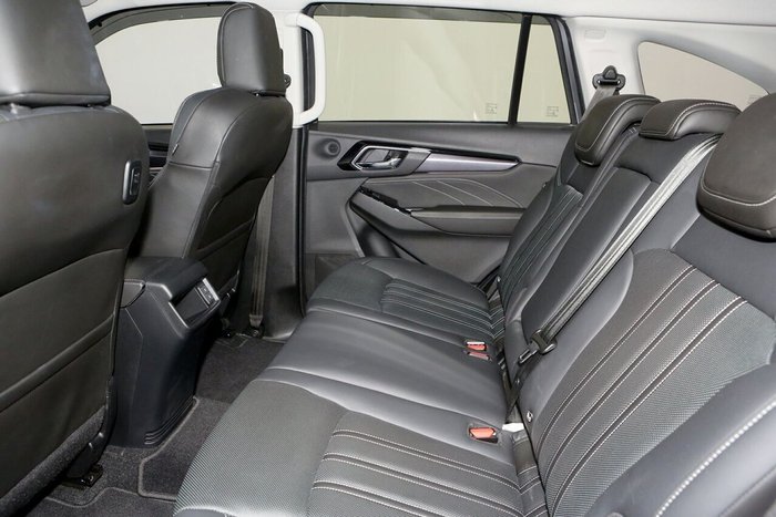 2023 Isuzu MU-X LS-T