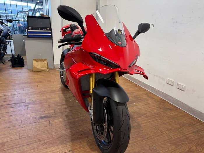 2025 Ducati PANIGALE V4 S