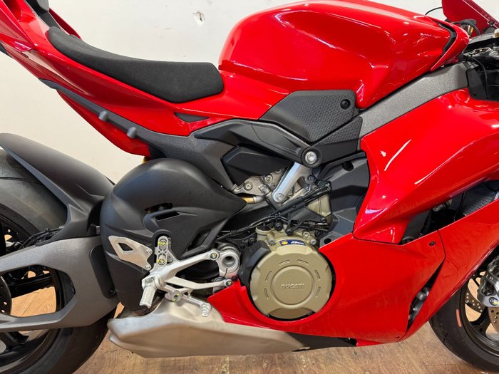 2025 Ducati PANIGALE V4 S