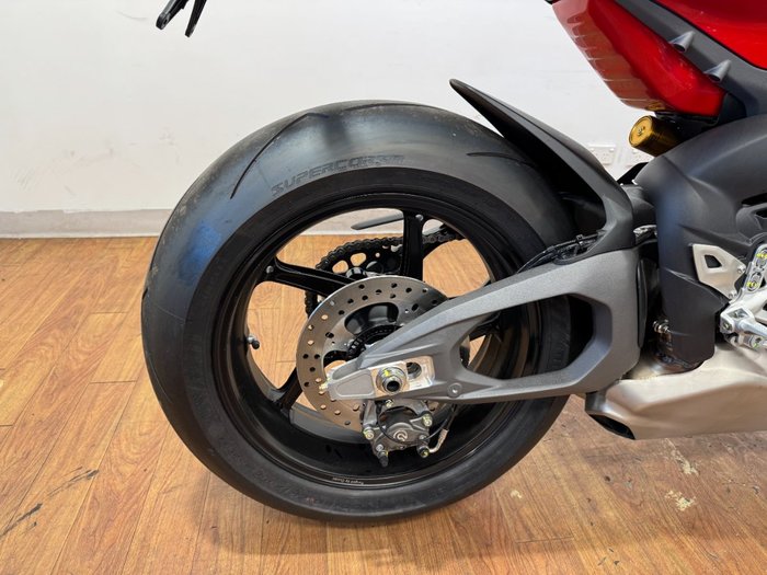 2025 Ducati PANIGALE V4 S