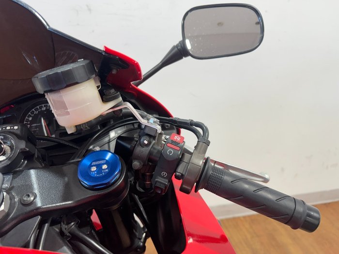 2015 Honda CBR600RR RED