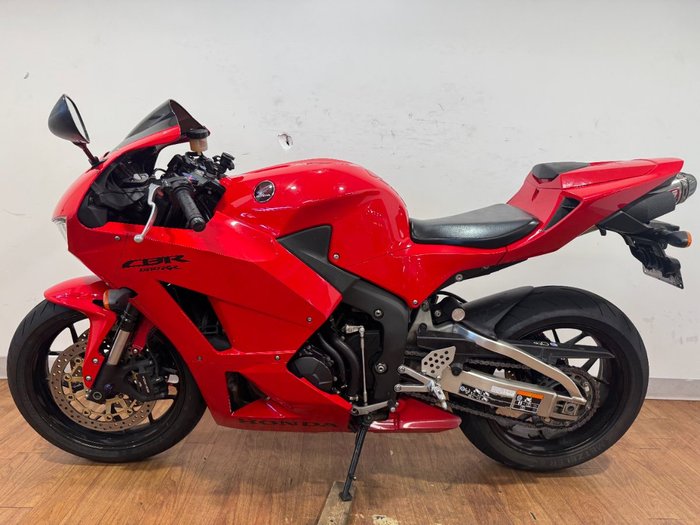 2015 Honda CBR600RR RED