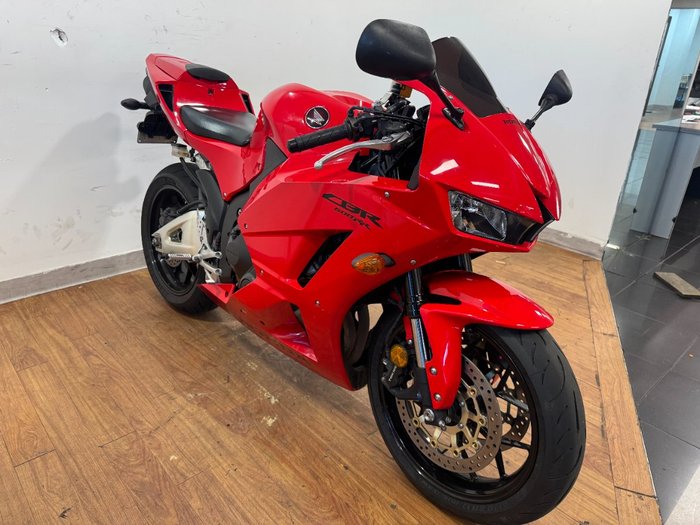 2015 Honda CBR600RR RED