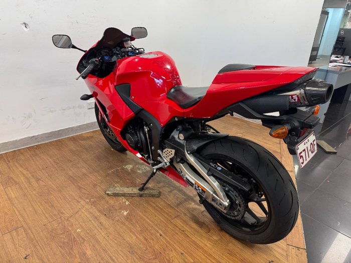 2015 Honda CBR600RR RED