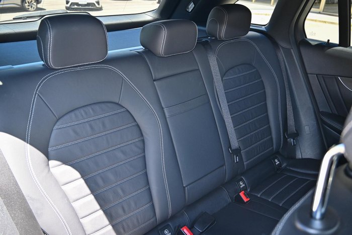 2020 Mercedes-Benz GLC-Class GLC300