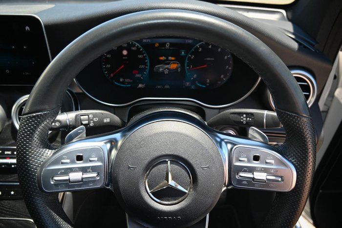 2020 Mercedes-Benz GLC-Class GLC300