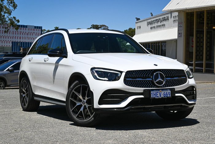 2020 Mercedes-Benz GLC-Class GLC300