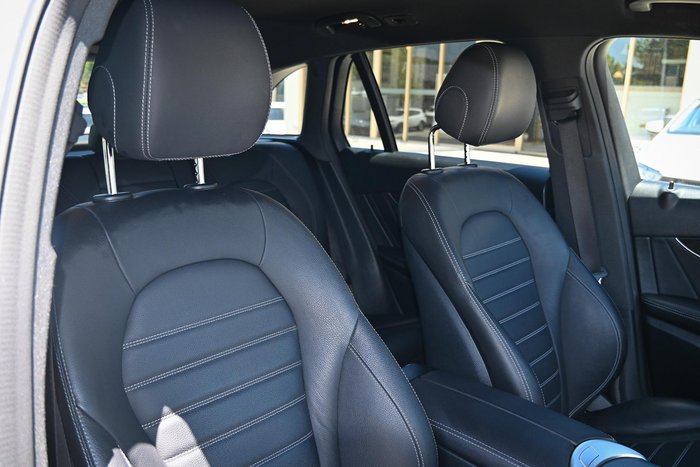 2020 Mercedes-Benz GLC-Class GLC300