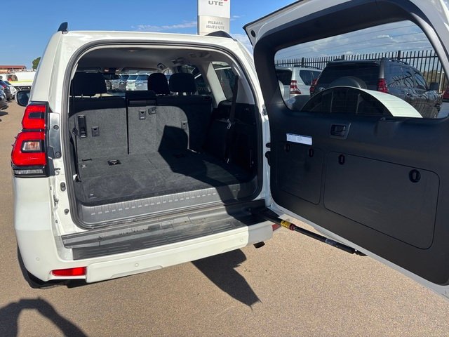 2023 Toyota Prado PRADO DSL WGN AT GXL 4277430 005