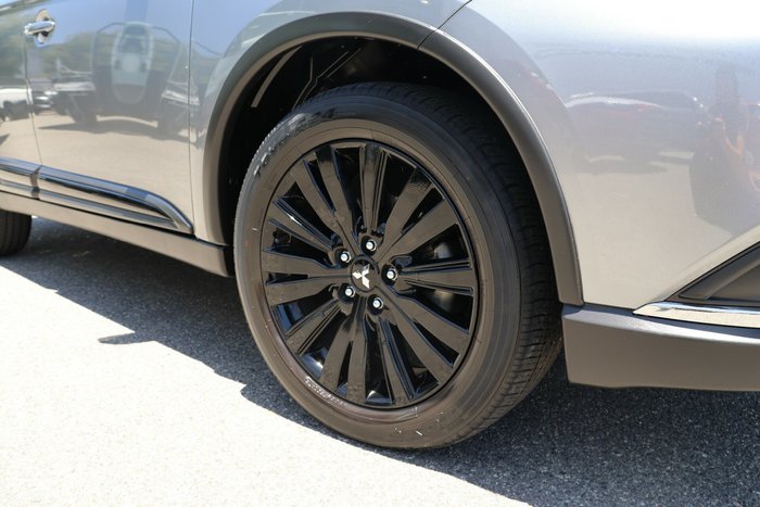 2020 Mitsubishi Outlander Black Edition