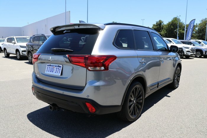 2020 Mitsubishi Outlander Black Edition