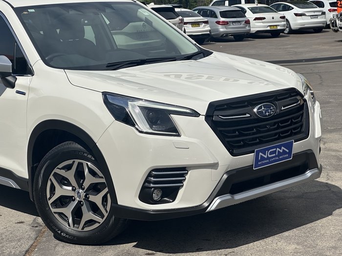 2022 Subaru Forester Hybrid L