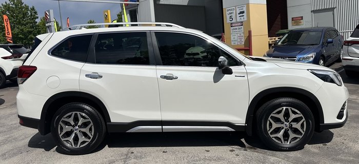 2022 Subaru Forester Hybrid L