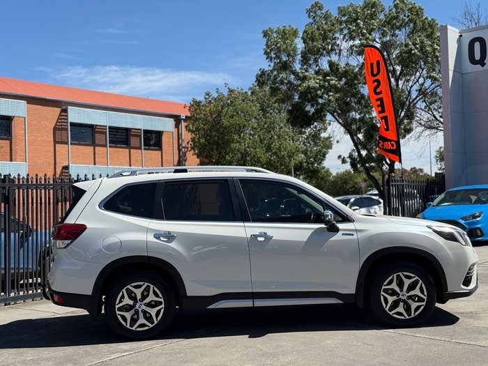 2022 Subaru Forester Hybrid L