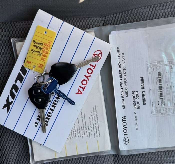 2006 Toyota Hilux SR