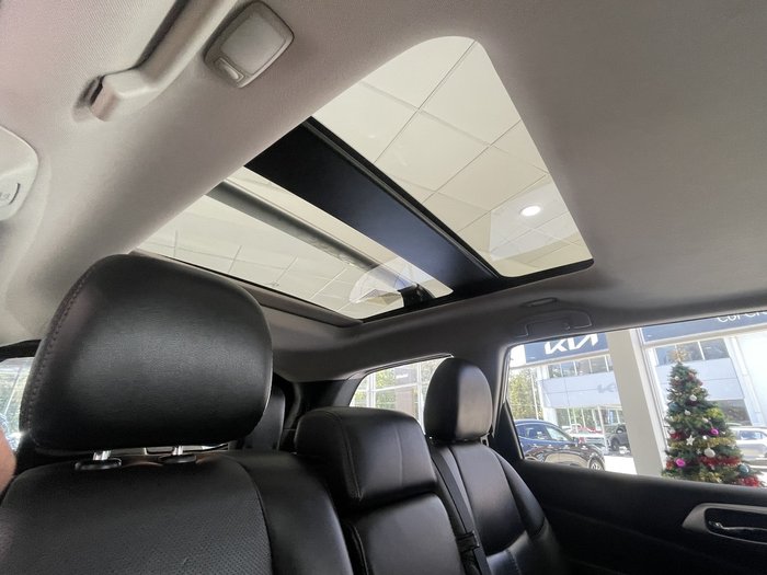 2016 Nissan Pathfinder Ti