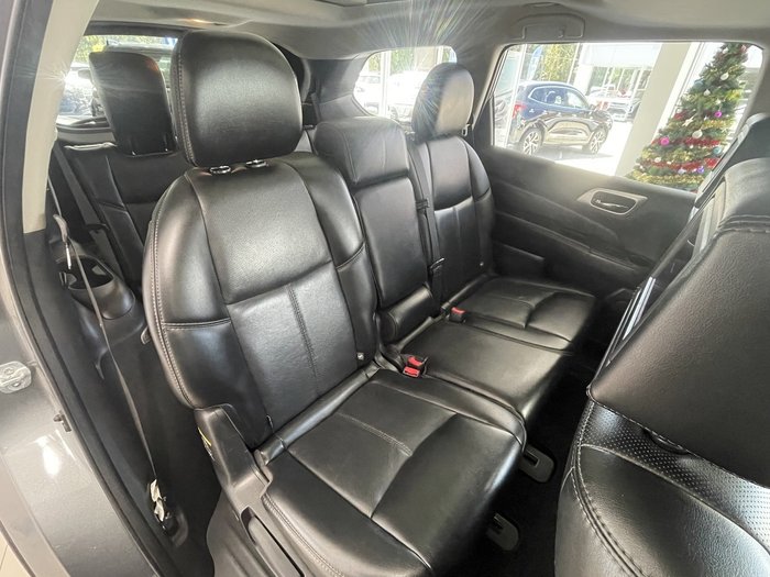 2016 Nissan Pathfinder Ti