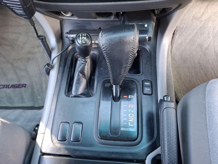 2002 Toyota Landcruiser GXV