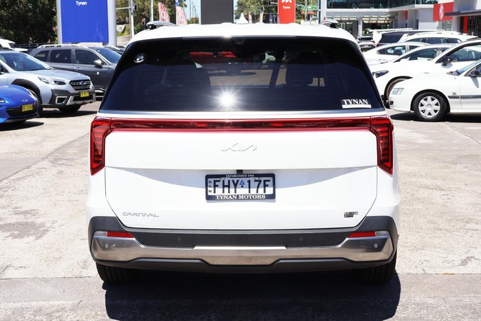 2024 Kia Carnival GT-Line HEV