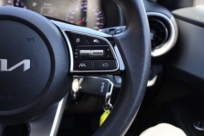 2024 Kia Cerato S BD MY24 Clear White