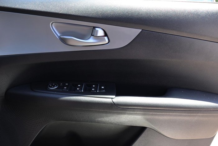 2024 Kia Cerato S BD MY24 Clear White