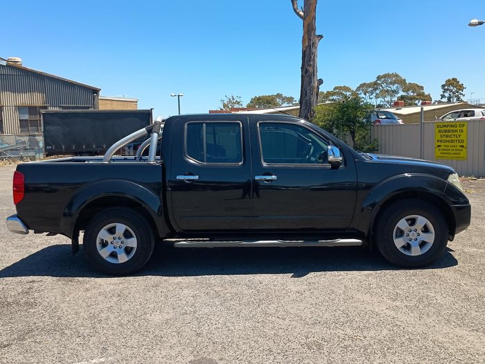 2009 Nissan Navara ST-X D40 4x2 Cosmic Black