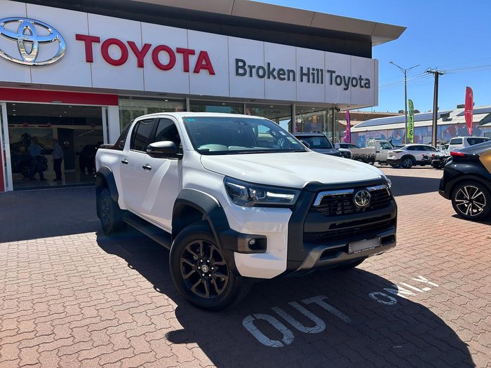 2025 Toyota Hilux Rogue 48V