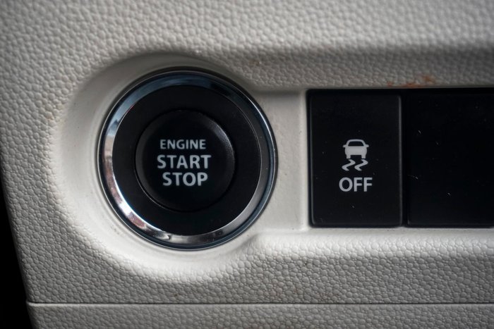 2017 Suzuki Ignis GLX