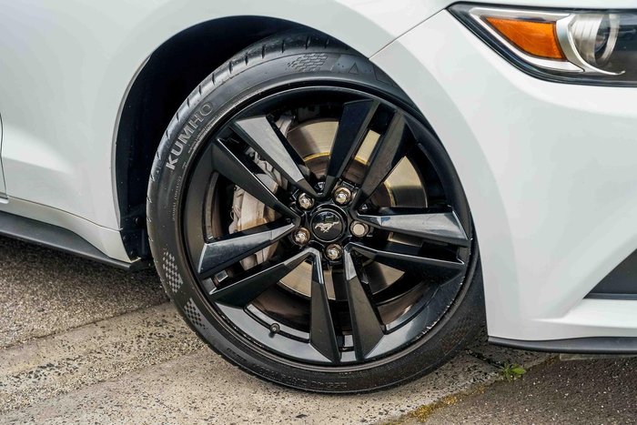 2017 Ford Mustang FM MY17 Oxford White