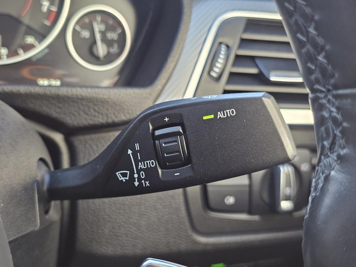 2018 BMW 3 Series 320i M Sport