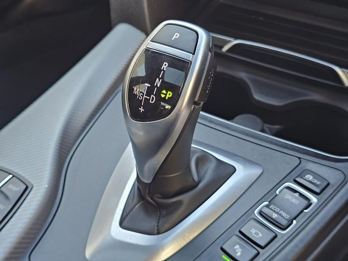 2018 BMW 3 Series 320i M Sport