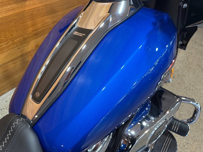 2025 Harley-davidson FLHX STREET GLIDE (117) Blue Burst