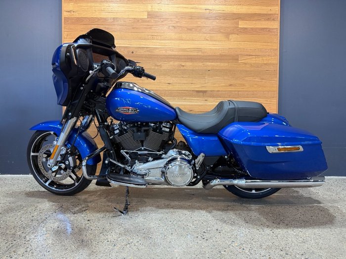 2025 Harley-davidson FLHX STREET GLIDE (117) Blue Burst
