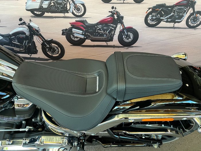 2025 HARLEY-DAVIDSON FXBR BREAKOUT (117)