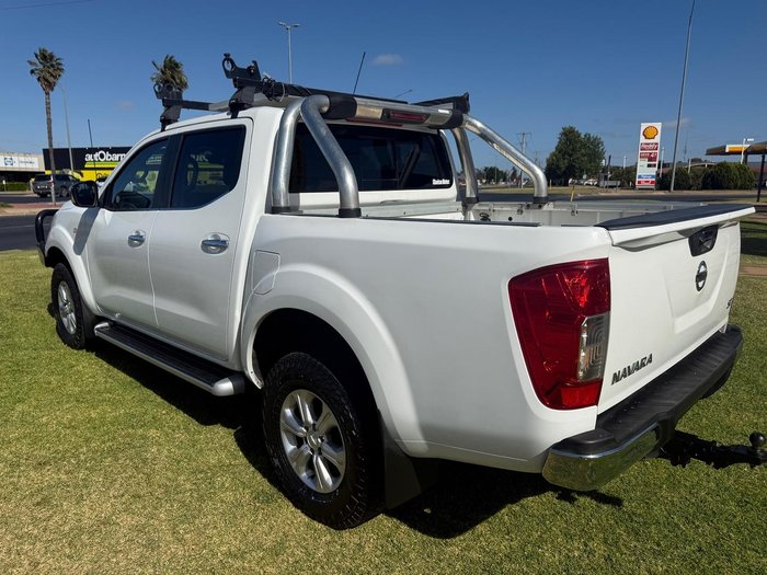 2018 Nissan Navara ST